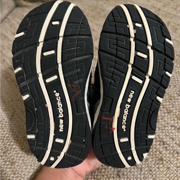 New Balance 805 All Terrain Toddler Sneakers Size 6.5 - Picture 6 of 7